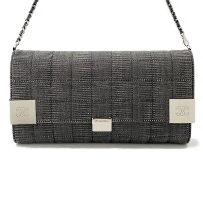 Pre-owned Chanel Chocolate Bar Navy Denim Shoulder Bag () In Blue