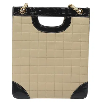 Pre-owned Chanel Chocolate Bar White Leather Tote Bag ()