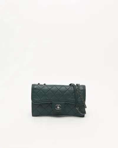 Pre-owned Chanel Citizen Flap Bag In Gray