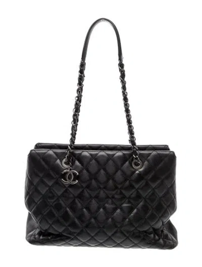 Pre-owned Chanel City Shopping Tote In Black