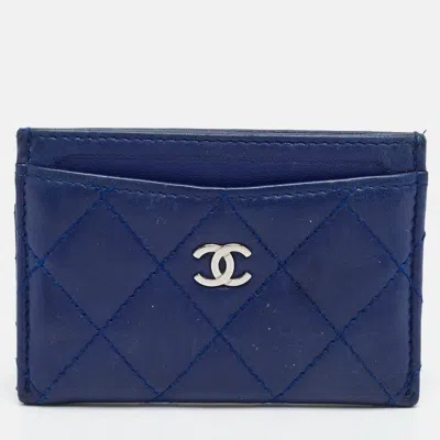 Pre-owned Chanel Classic Blue Quilted Leather Card Holder