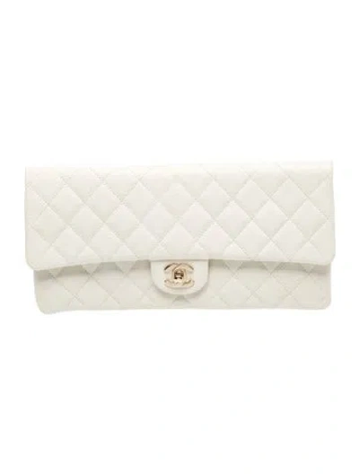 Pre-owned Chanel Classic Caviar Flap Clutch In White