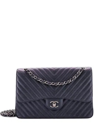 Pre-owned Chanel Classic Double Flap Bag Chevron Iridescent Caviar Jumbo Shoulder Bag In Black