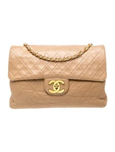 Pre-owned Chanel Classic Jumbo Xl Maxi Flap Bag In Neutrals