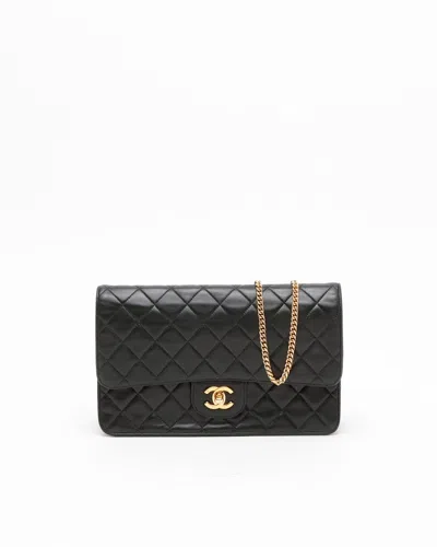 Pre-owned Chanel Classic Medium Single Flap Bag In Black