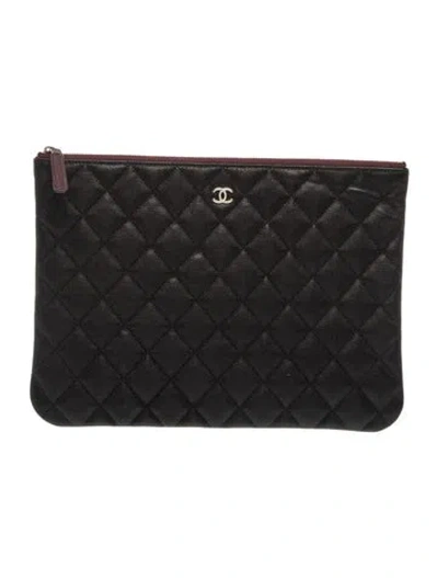 Pre-owned Chanel Classic O-case Clutch In Black