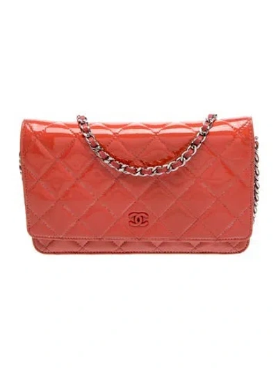 Pre-owned Chanel Classic Patent Wallet On Chain In Orange