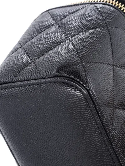 Pre-owned Chanel Classic Pearl Vanity Case With Chain Quilted Caviar Mini Clutch Bag In Black