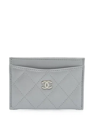 Pre-owned Chanel Classic Quilted Card Holder In Gray