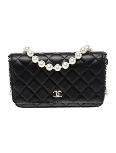 Pre-owned Chanel Classic Quilted Pearl Wallet On Chain In Black
