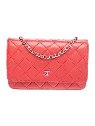 Pre-owned Chanel Classic Quilted Wallet On Chain In Red