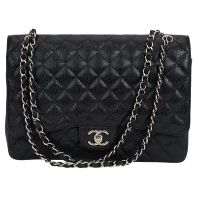 Pre-owned Chanel Classic Single Flap Maxi Quilted Caviar In Black