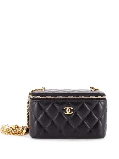Pre-owned Chanel Classic Vanity Case With Resin Pearl Chain Quilted Lambskin Small Clutch Bag In Black