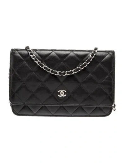 Pre-owned Chanel Classic Wallet On Chain In Black