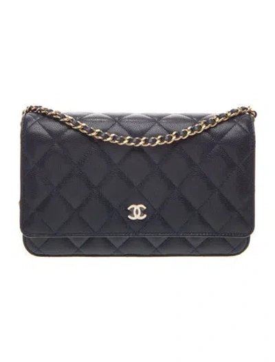 Pre-owned Chanel Classic Wallet On Chain In Blue