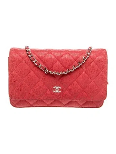 Pre-owned Chanel Classic Wallet On Chain In Red