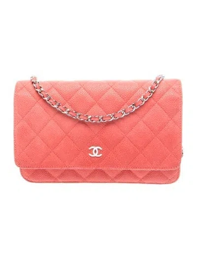 Pre-owned Chanel Classic Wallet On Chain In Red