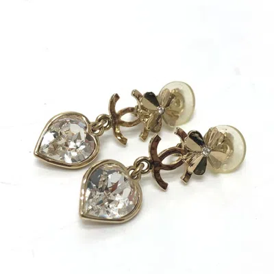 Pre-owned Chanel Clip Earrings () In Gold
