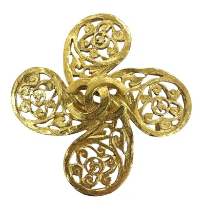 Pre-owned Chanel Clover Plating Brooch () In Gold