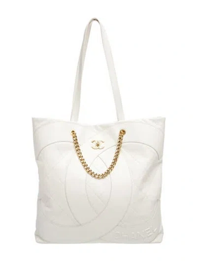 Pre-owned Chanel Club Monaco Tote In White