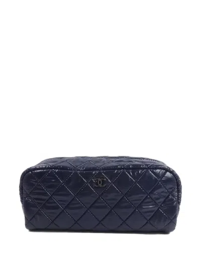Pre-owned Chanel Coco Cocoon Quilted Pouch In Blue
