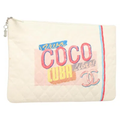 Pre-owned Chanel Coco Cuba Pouch Printed Quilted Canvas White Canvas Bag ()
