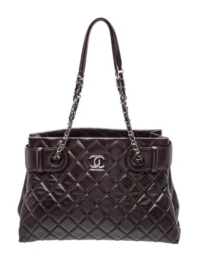 Pre-owned Chanel Coco Loop Tote In Burgundy
