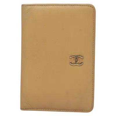 Pre-owned Chanel Coco Mark Beige Leather Wallet  ()