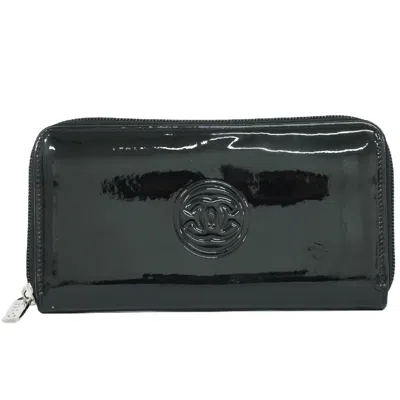 Pre-owned Chanel Coco Mark Black Patent Leather Wallet  ()