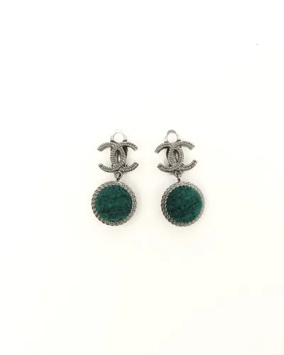 Pre-owned Chanel Coco Mark Boucle Earrings In Green