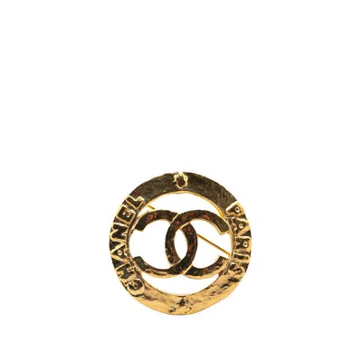 Pre-owned Chanel Coco Mark Brooch In Gold