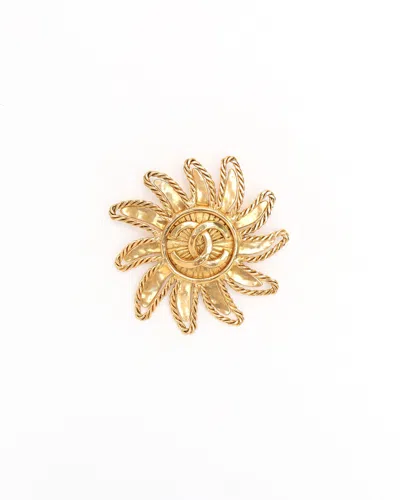 Pre-owned Chanel Coco Mark Brooch In Gold