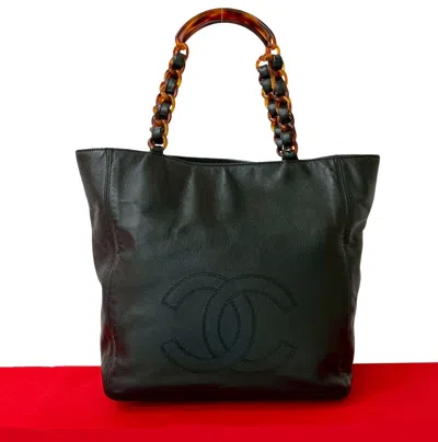 Pre-owned Chanel Coco Mark Caviar Skin Handbag In Black