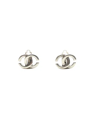 Pre-owned Chanel Coco Mark Clip-on Earrings In Silver