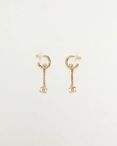 Pre-owned Chanel Coco Mark Earrings In Gold