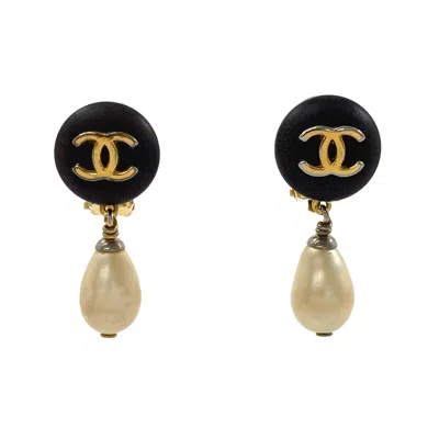 Pre-owned Chanel Coco Mark Earrings In Gold