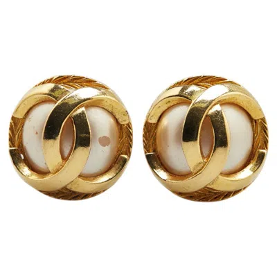 Pre-owned Chanel Coco Mark Earrings Gold Plated Faux Pearl