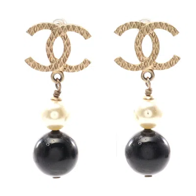 Pre-owned Chanel Coco Mark Earrings Gold Plated Faux Pearl