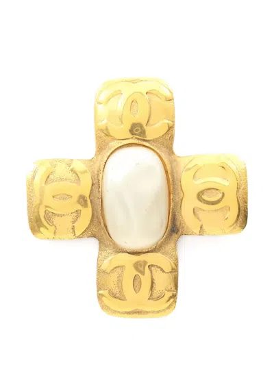 Pre-owned Chanel Coco Mark Faux-pearl Brooch In Yellow