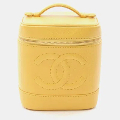 Pre-owned Chanel Coco Mark Handbag In Grained Calfskin Caviar Yellow