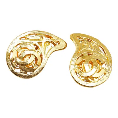 Pre-owned Chanel Coco Mark Magatama Earrings In Gold