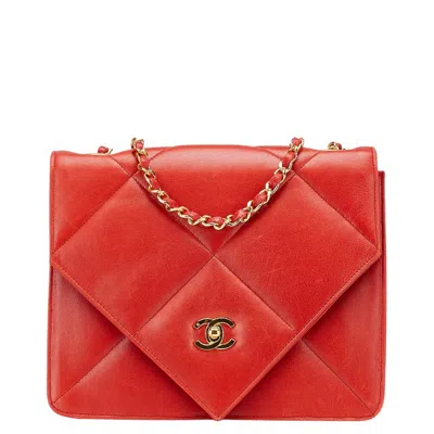 Pre-owned Chanel Coco Mark Matelasse Lambskin Shoulder Bag In Red