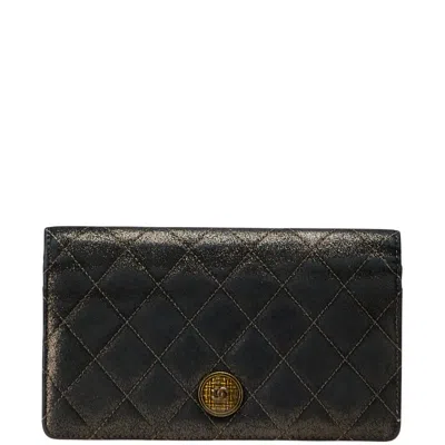 Pre-owned Chanel Coco Mark Matelasse Leather Long Wallet In Black