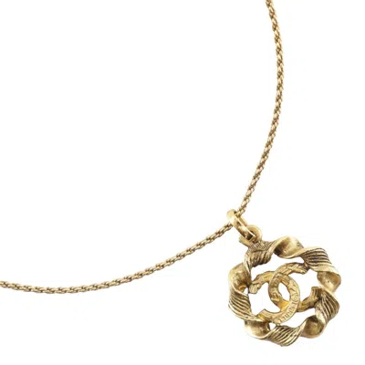 Pre-owned Chanel Coco Mark Necklace In Gold