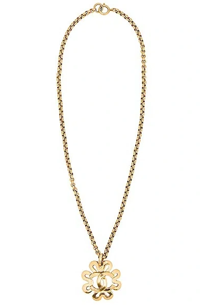 Pre-owned Chanel Coco Mark Necklace In Gold