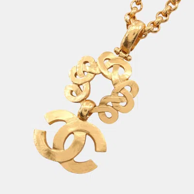 Pre-owned Chanel Coco Mark Necklace Gp Gold 97p
