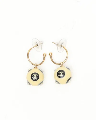 Pre-owned Chanel Coco Mark Pearls Earrings In Gold