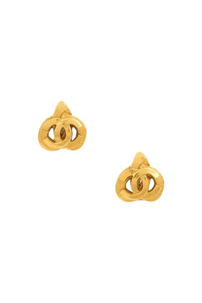 Pre-owned Chanel Coco Mark Plated Earrings In Gold