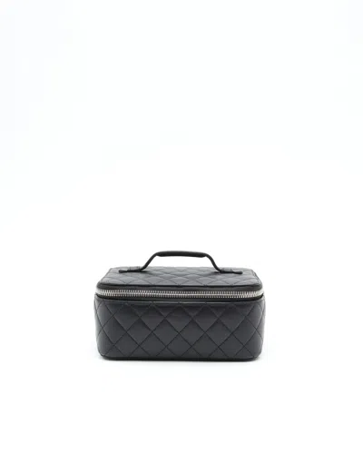 Pre-owned Chanel Coco Mark Quilted Jewelry Bag In Black