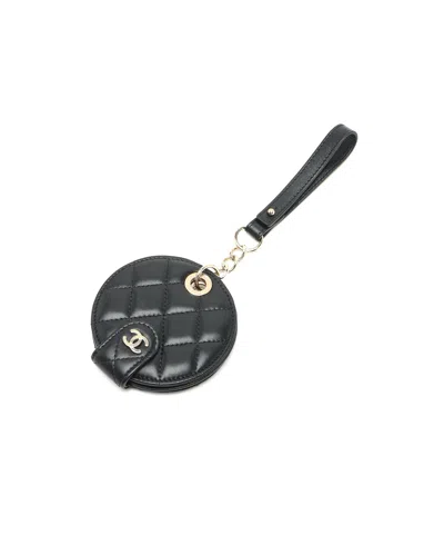 Chanel Coco Mark Quilted Luggage Tag In Black